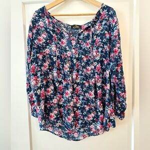 Suzanne Betro Pink and Blue Relaxed Buttoned Blouse